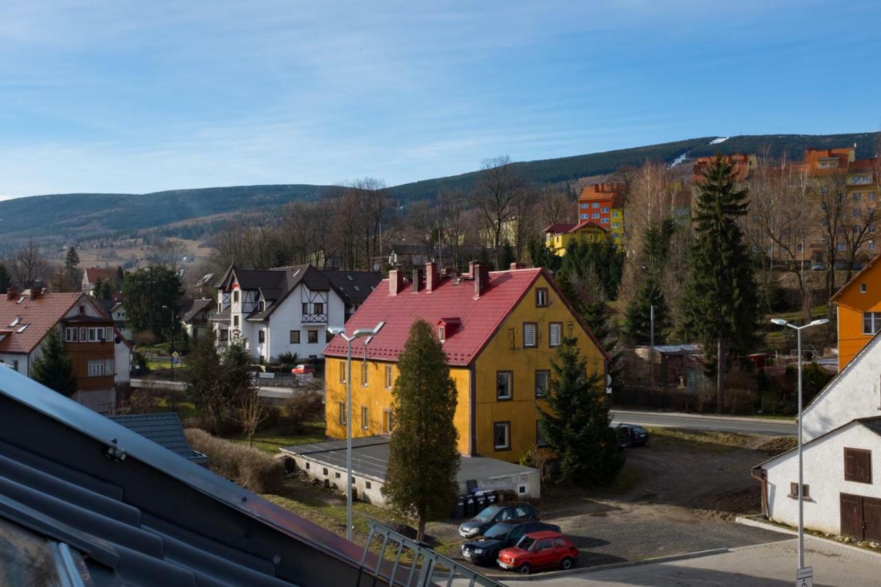 Apartament Rodzinny Plus Mountain Aparts Swieradow-Zdroj Exterior photo